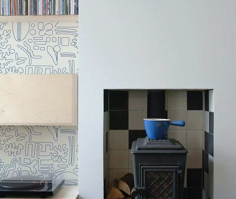 Comment intégrer le papier peint dans un intérieur minimaliste